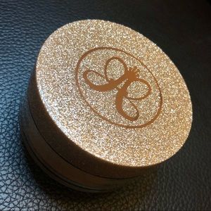 NWT Anastasia Beverly Hills Loose Highlight Powder in shade Vegas